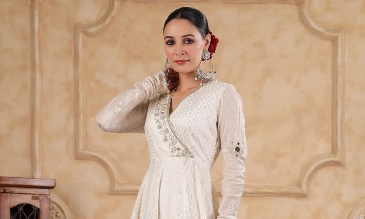 Top Festive Suit Sets with Dupatta to Elevate Your Look