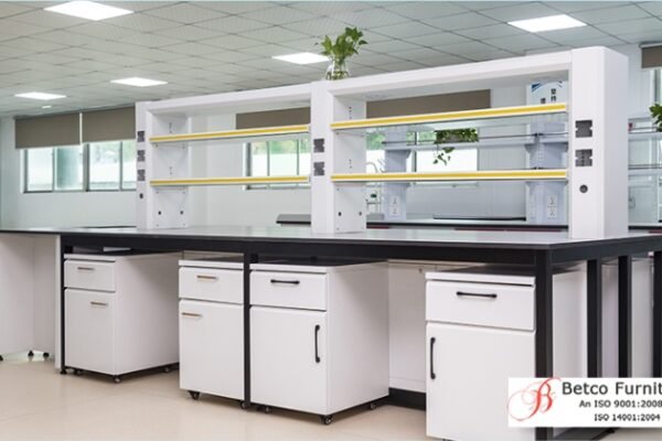 Top Trends from Laboratory Furniture Manufacturers