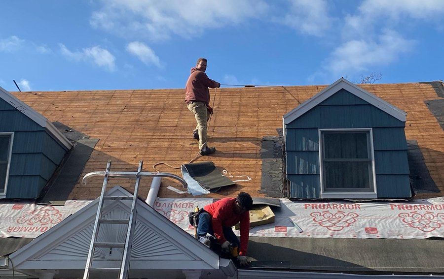 Roofing Contractor