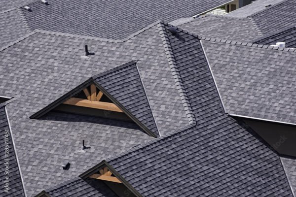 Top Benefits of Choosing Asphalt Shingles for Your Roof