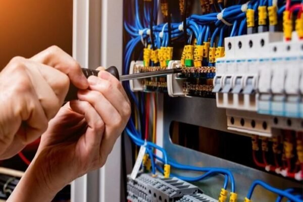 Electrician Dubai