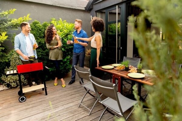 10 Creative Ways to Enjoy Grilling in Small Spaces