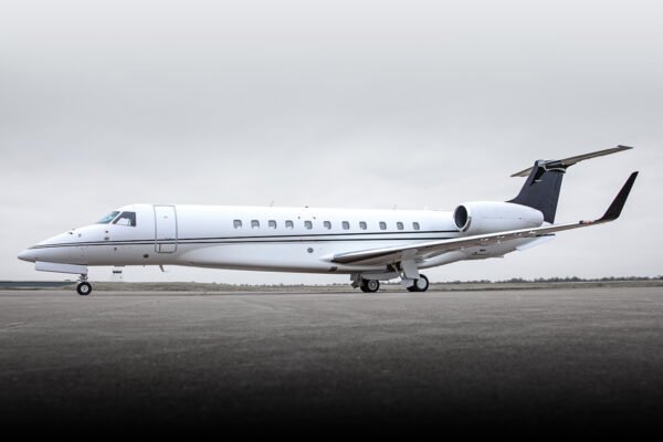 Embraer Legacy 650