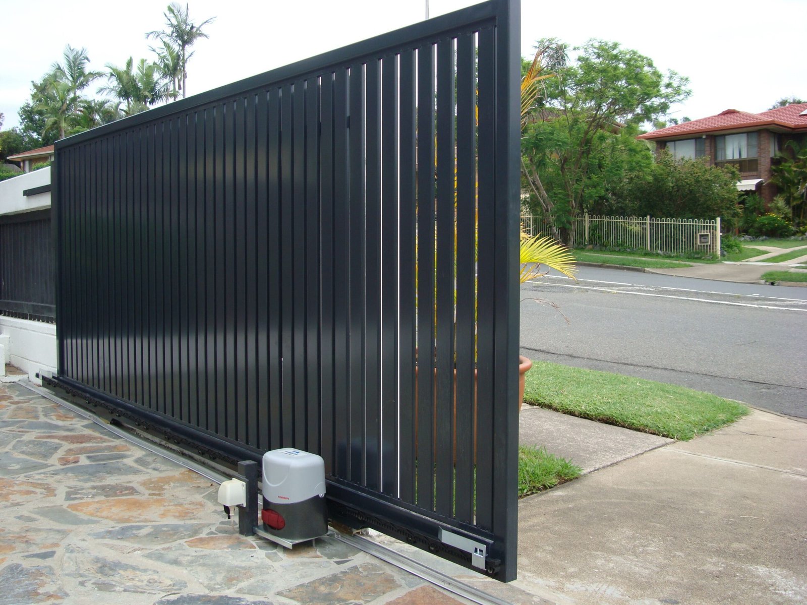 Motorised Sliding Gate