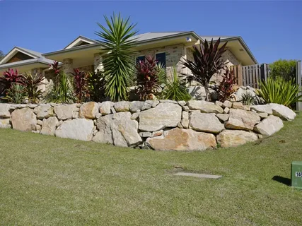 Concrete sleeper retaining wall cost Brisbane