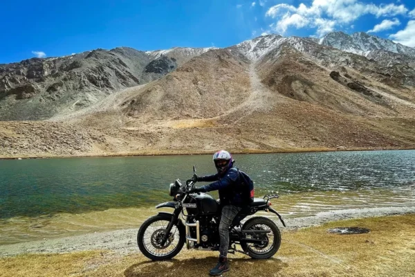 Which month is best for Ladakh bike trip?