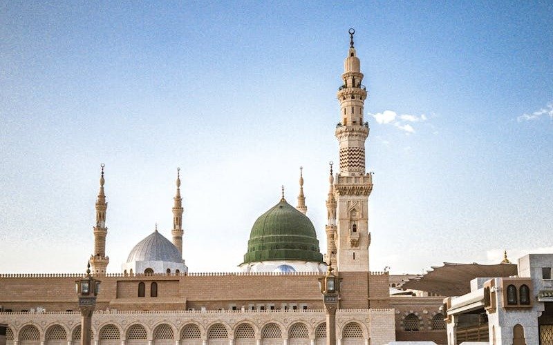 Enjoy Most Blissful Experience With Group Umrah Packages