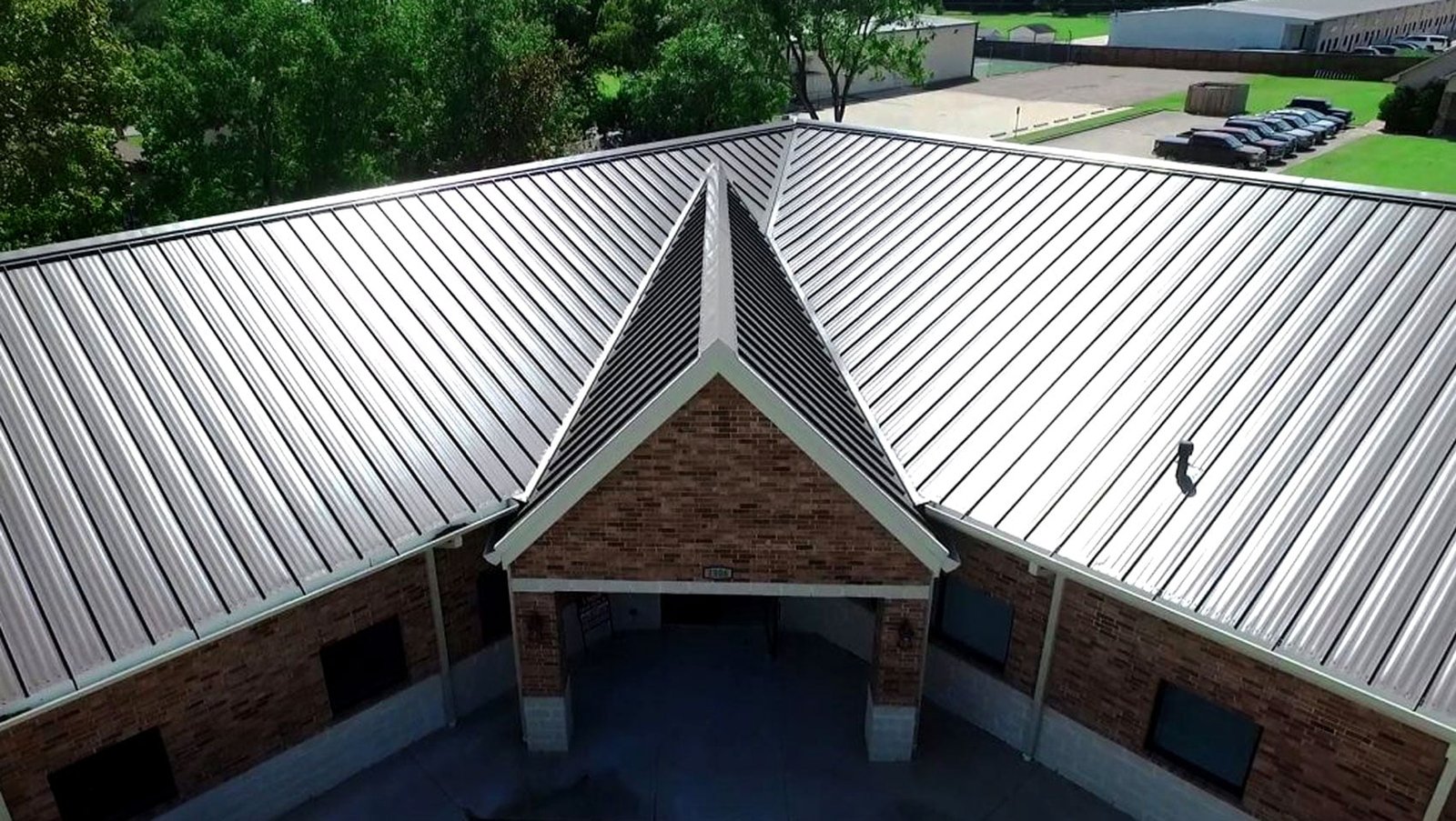 types of matal roofing