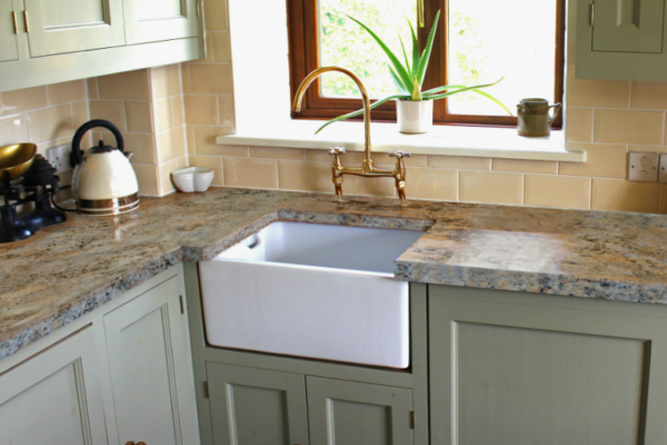 Hiring a Professional vs. DIY Countertop Refinishing: What to Consider