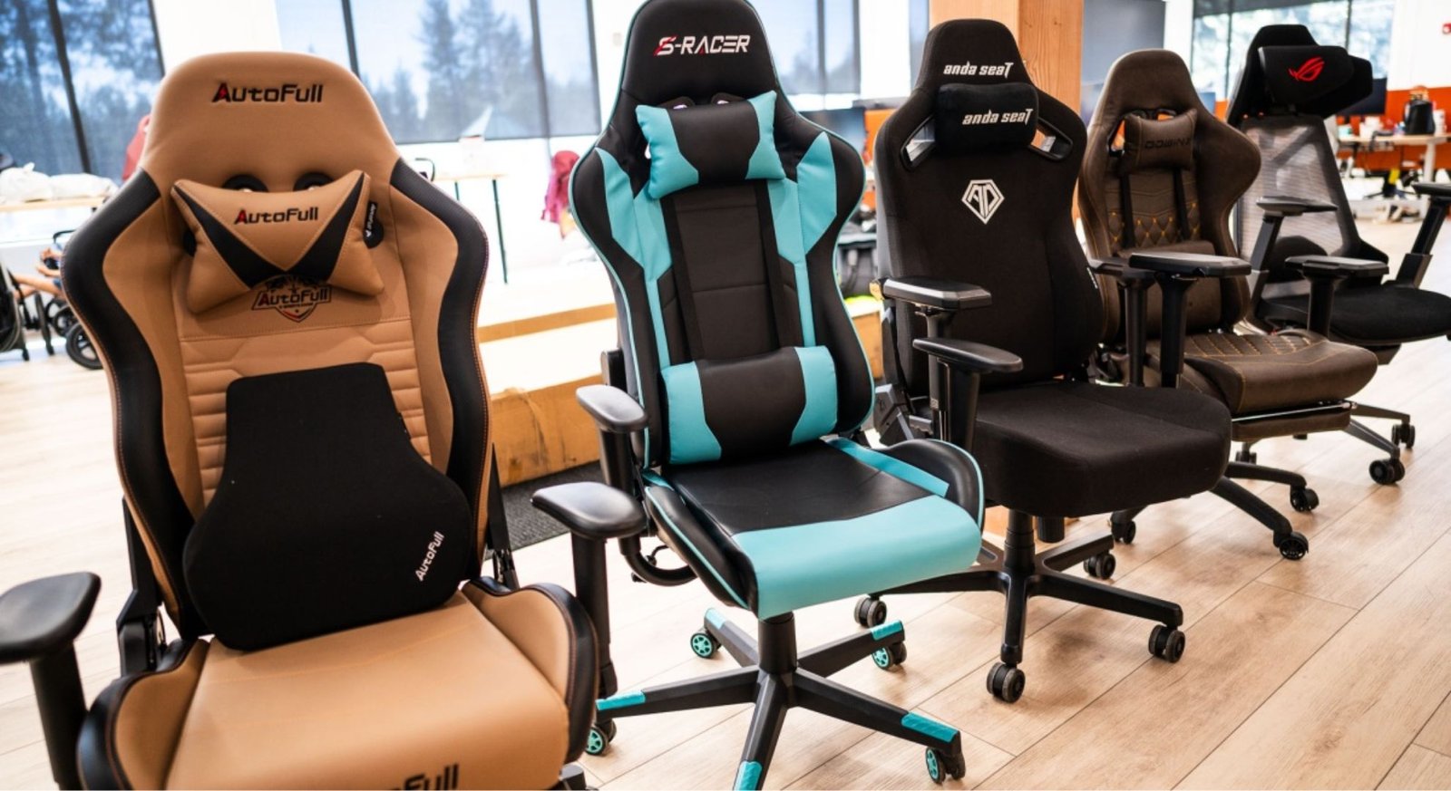 gaming chairs image