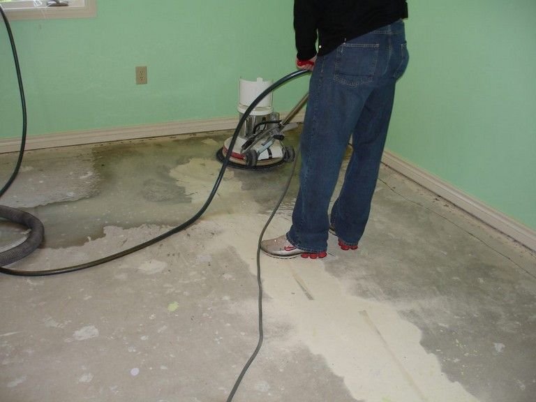 removing mold from concrete basement