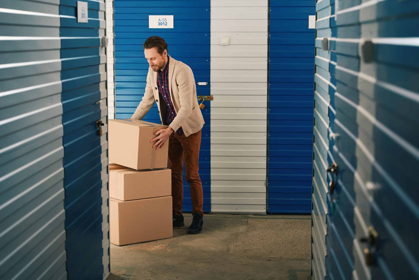 Decluttering Made Easy Why Self-Storage is the Best Option